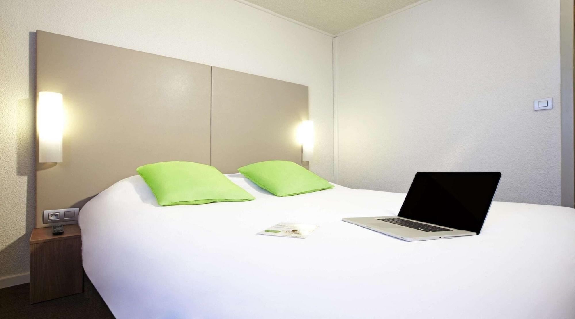 The Originals City Hotel La Verriere-Yvelines מראה חיצוני תמונה