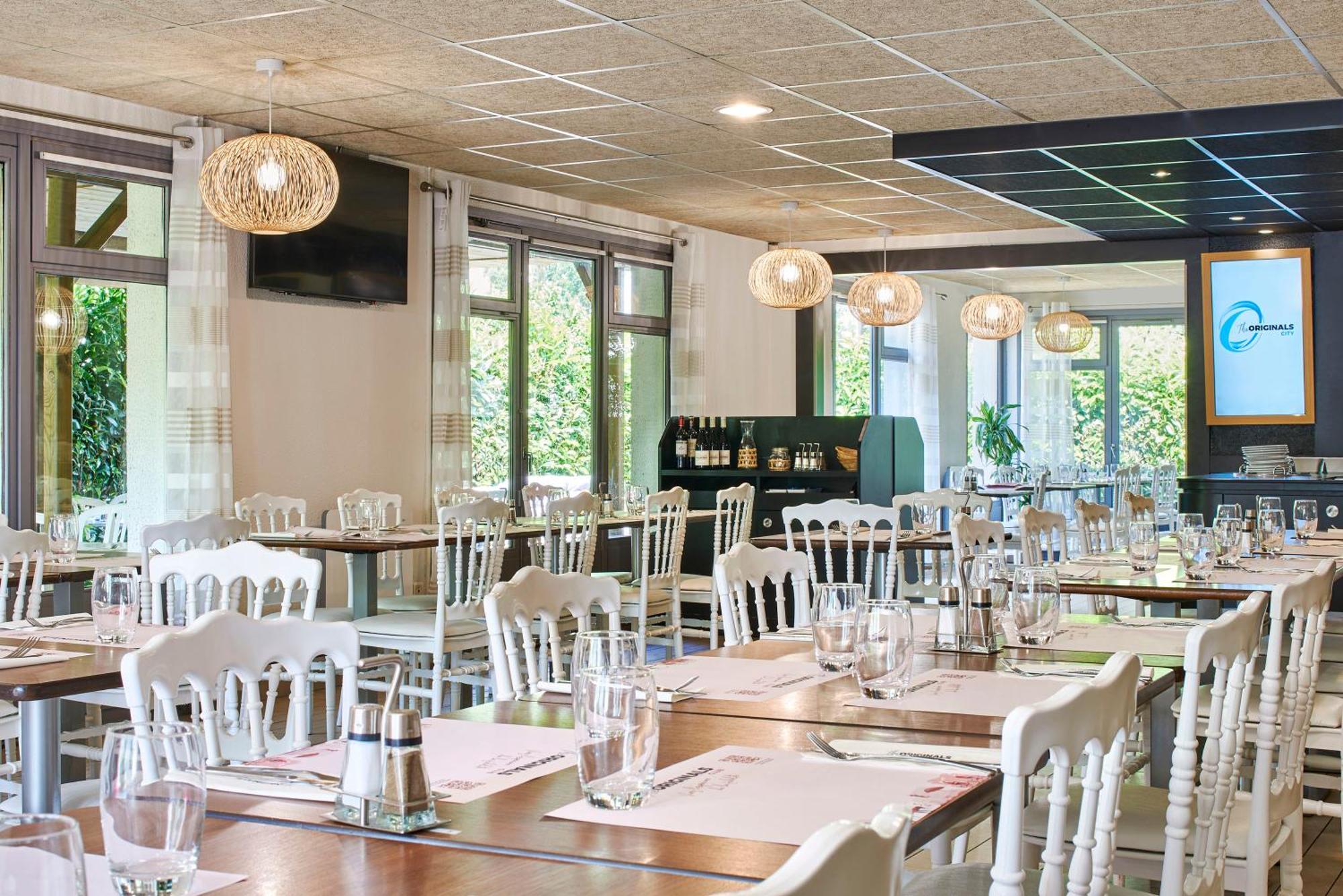 The Originals City Hotel La Verriere-Yvelines מראה חיצוני תמונה