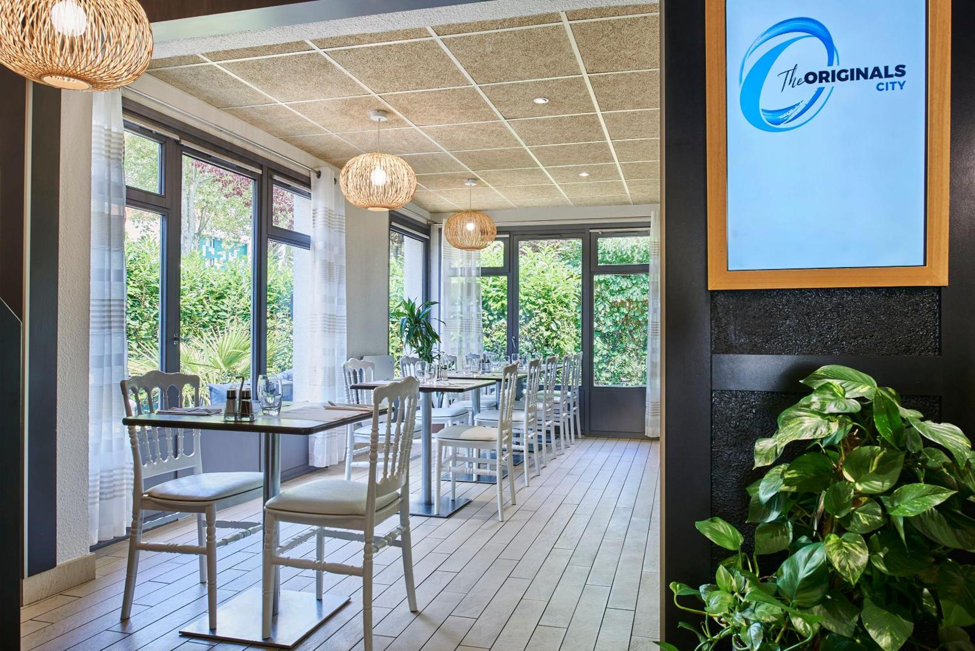 The Originals City Hotel La Verriere-Yvelines מראה חיצוני תמונה