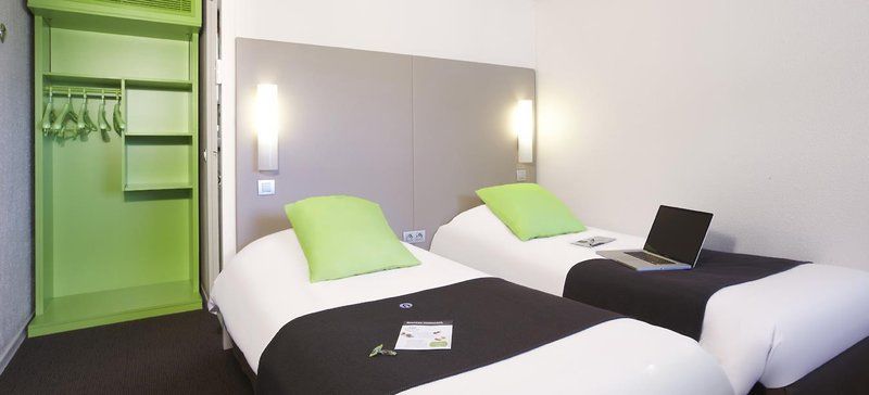 The Originals City Hotel La Verriere-Yvelines מראה חיצוני תמונה